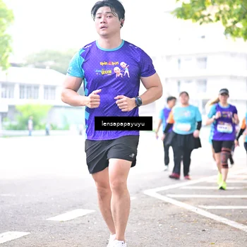 Runner Photo 8351090