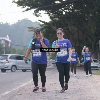Runner Photo 8351123