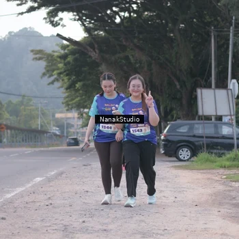Runner Photo 8351139