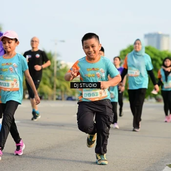 Runner Photo 8351149