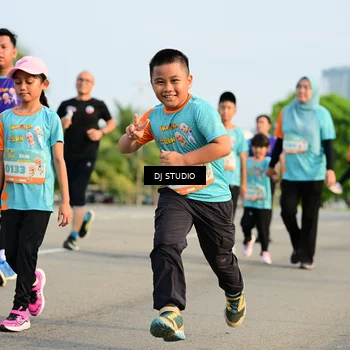 Runner Photo 8351173