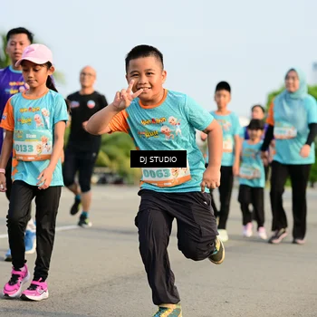 Runner Photo 8351175