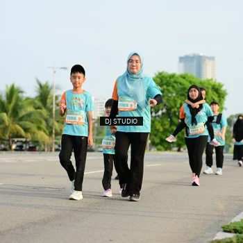 Runner Photo 8351191
