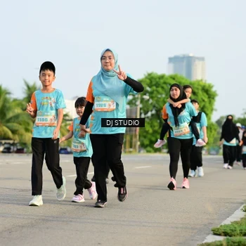 Runner Photo 8351199