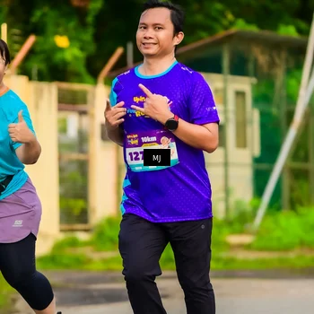 Runner Photo 8351220