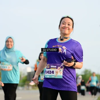 Runner Photo 8351255