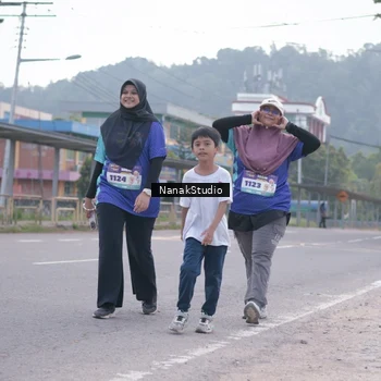 Runner Photo 8351263