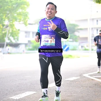 Runner Photo 8351272
