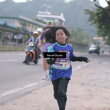 Runner Photo 8351301