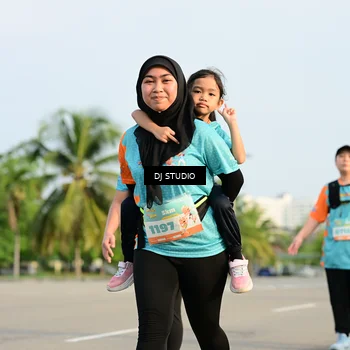 Runner Photo 8351304