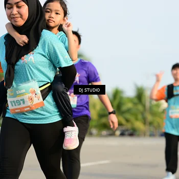 Runner Photo 8351338