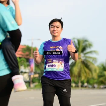 Runner Photo 8351344