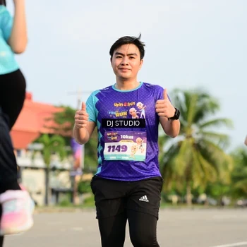 Runner Photo 8351349