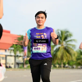Runner Photo 8351357