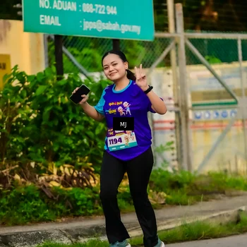 Runner Photo 8351374