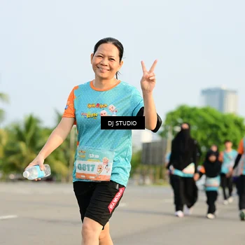 Runner Photo 8351395