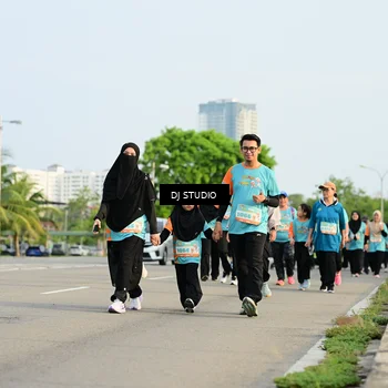 Runner Photo 8351418