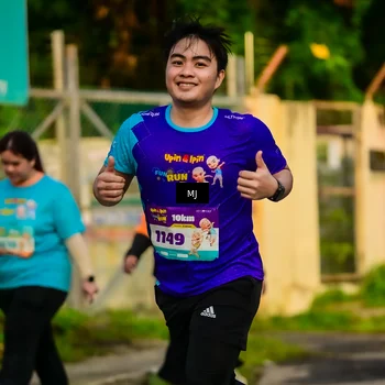 Runner Photo 8351476