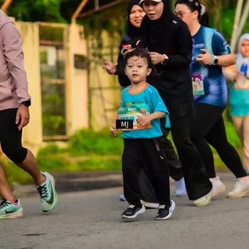 Runner Photo 8351522