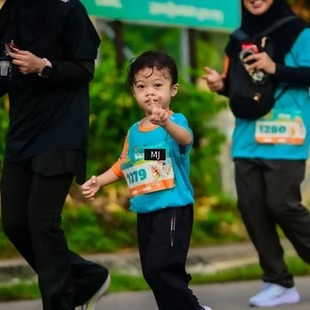 Runner Photo 8351528