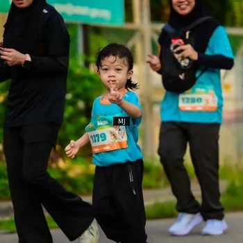 Runner Photo 8351530