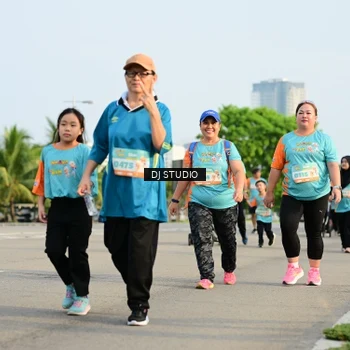 Runner Photo 8351554