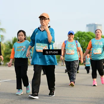 Runner Photo 8351561