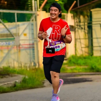 Runner Photo 8351572