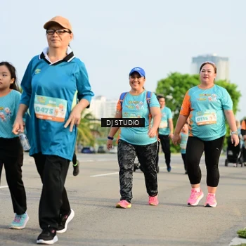 Runner Photo 8351578