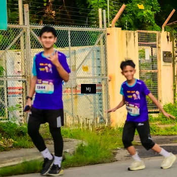 Runner Photo 8351587
