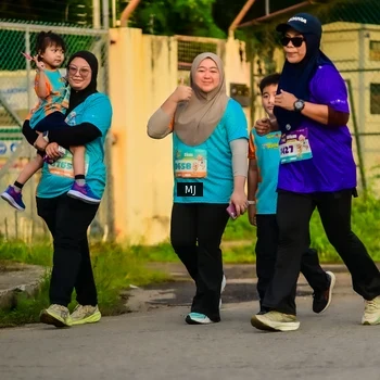 Runner Photo 8351600