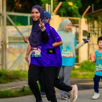 Runner Photo 8351634