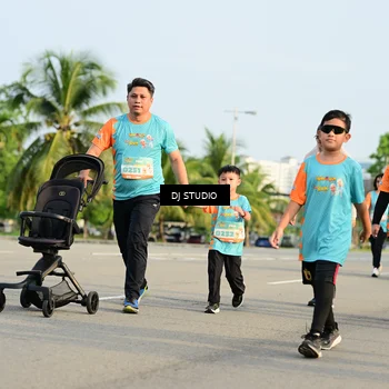 Runner Photo 8351669