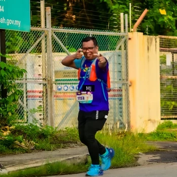 Runner Photo 8351676
