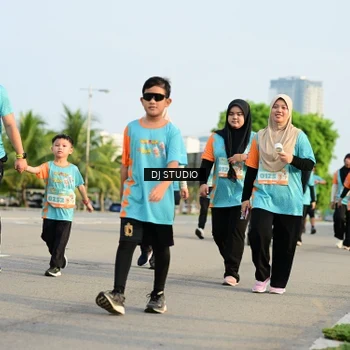Runner Photo 8351677