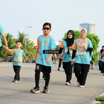 Runner Photo 8351678
