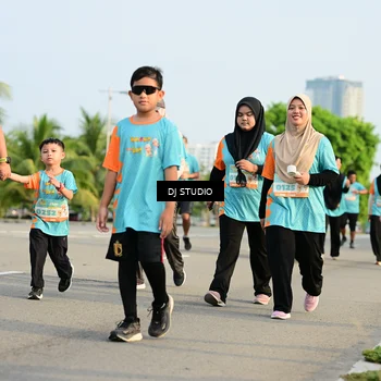 Runner Photo 8351687