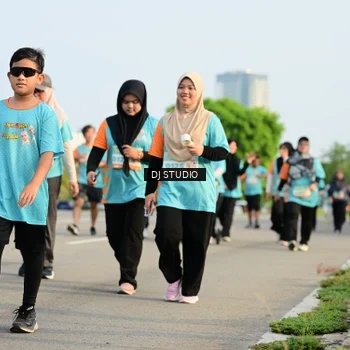 Runner Photo 8351699