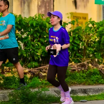 Runner Photo 8351701