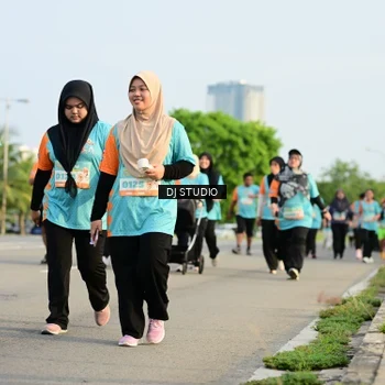 Runner Photo 8351715