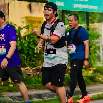 Runner Photo 8351730