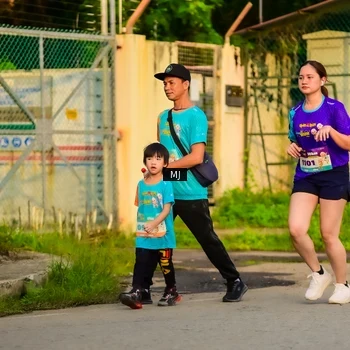 Runner Photo 8351736