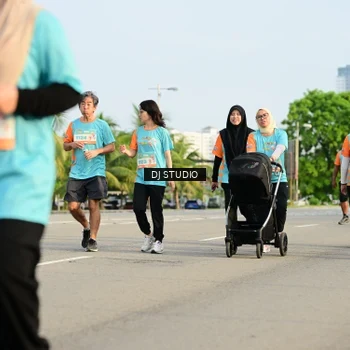 Runner Photo 8351737