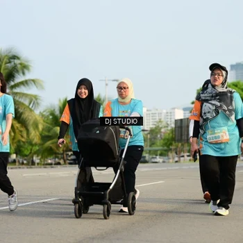 Runner Photo 8351751
