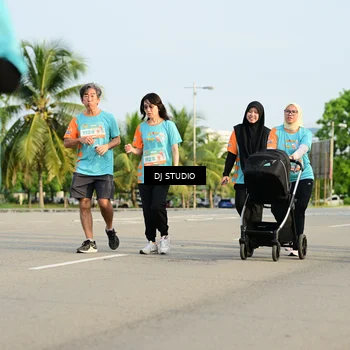 Runner Photo 8351775