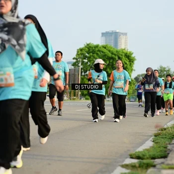 Runner Photo 8351806