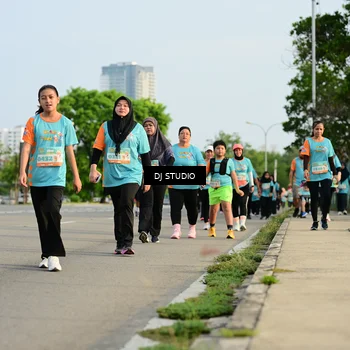 Runner Photo 8351840