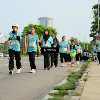 Runner Photo 8351865