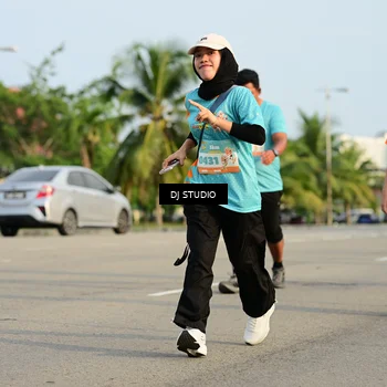 Runner Photo 8351871