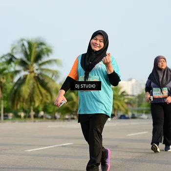 Runner Photo 8351914